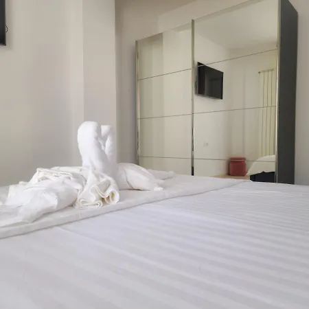 Paradise Apartment